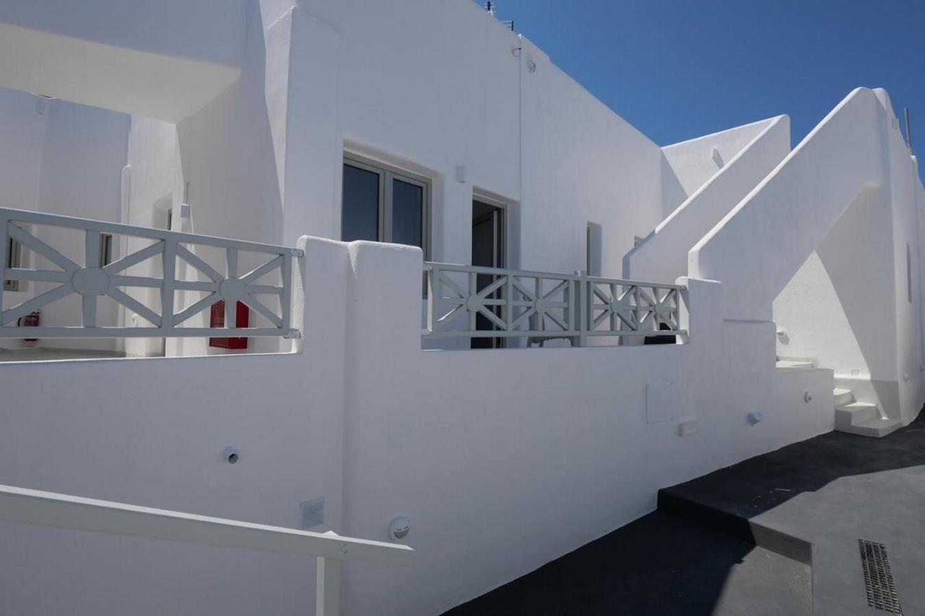 Fira Center Freedom Rooms Dış mekan fotoğraf
